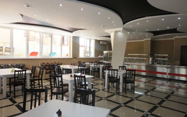Omega Hotel