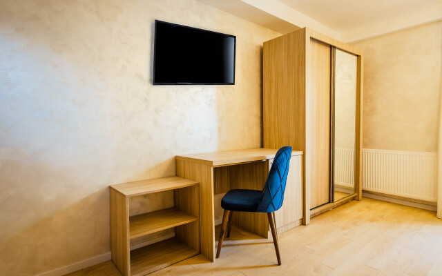Mestia Inn Hotel