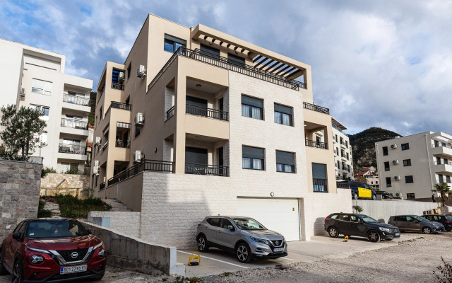 Harbor Sunset Suites Apartments