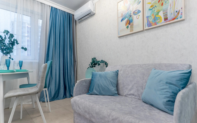 Studiya Delyuks s balkonom Apartments