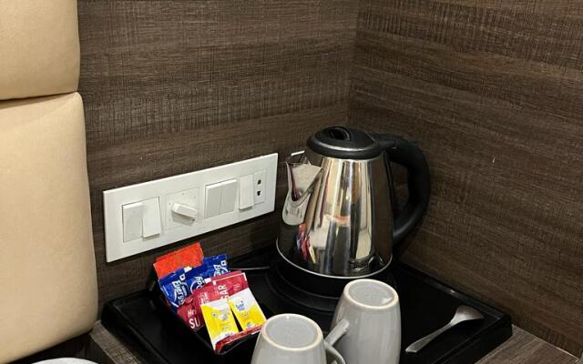 Отель Shri Sai Hotel