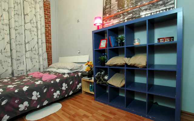 Come&Sleep Hostel