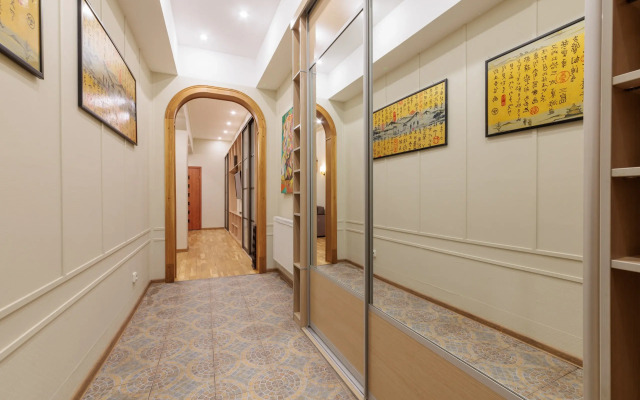 2 Spalni U Vladimirskoy Ploschadi Apartments