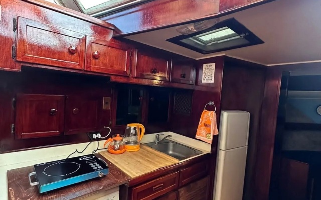 Boat_n_rest Glamping