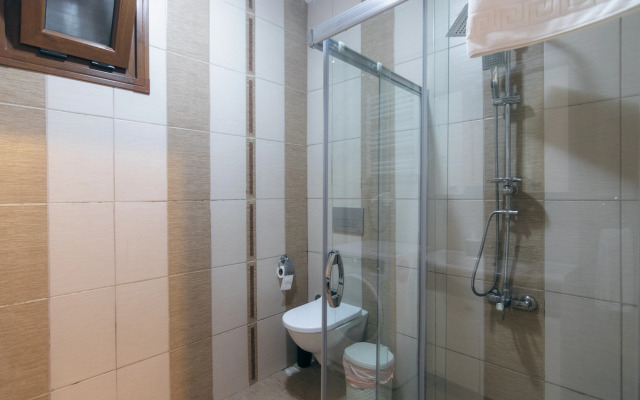 Zendy Suite Apart-Hotel
