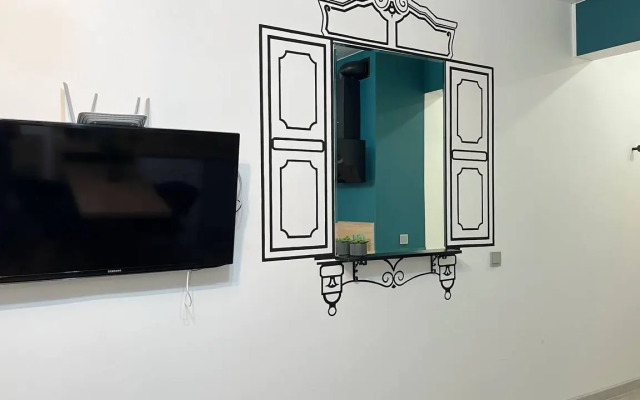 Studiya Na Beregu Angary Flat