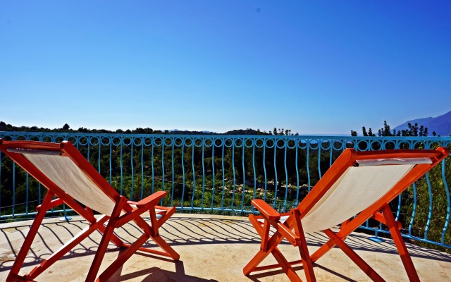 Lacitrus Villa Hotel