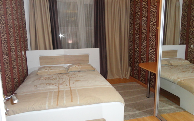 Prospekt Lenina Apartments