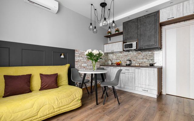 Апартаменты Уютная Студия Между Аэропортом и метро Звездная