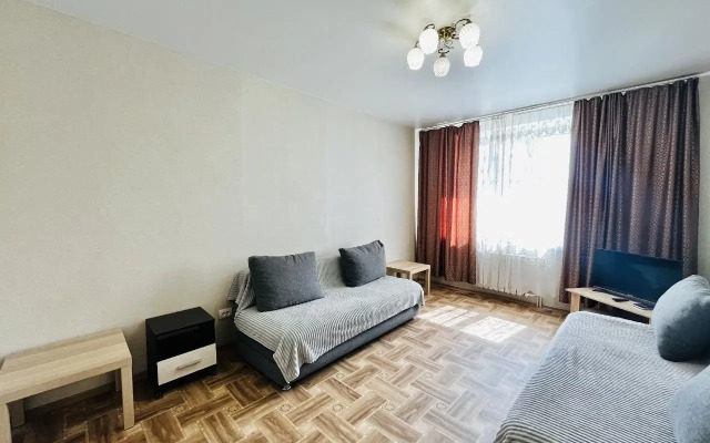 Sovetskaya 190 A Flat