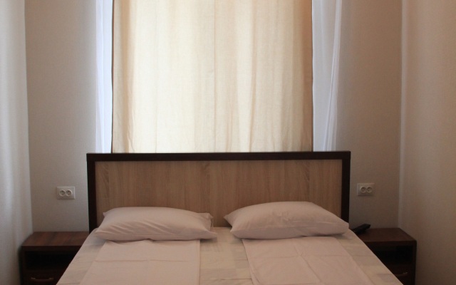 Mone Guest House