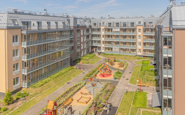 Апартаменты Двухкомнатная Квартира на Мансардном Этаже