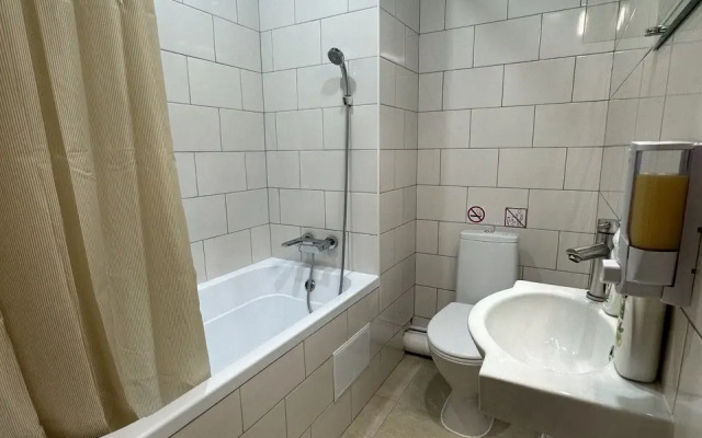 Guest House Express-1 Na Budennogo 1a K1
