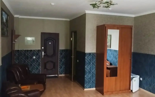 Hotel-Hall Hotel