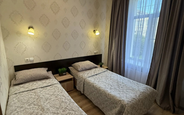 Отель Комсомольская