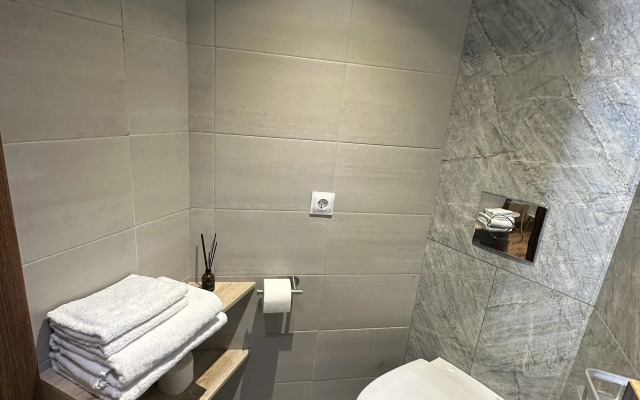 Апартаменты Двухуровневые 26м недалеко от центра