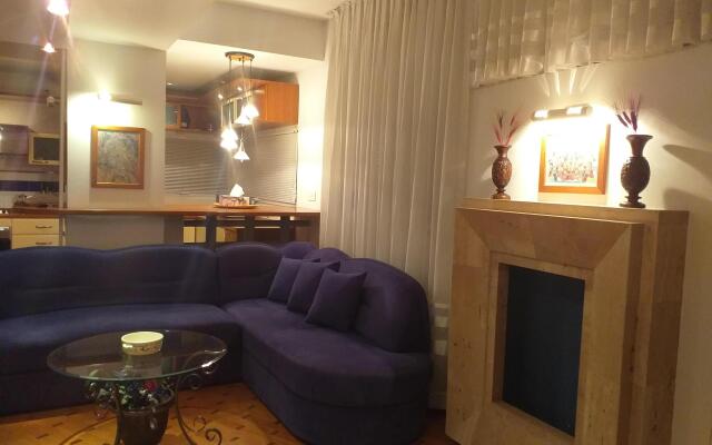 Kvartira V Tsentre G.baku, S Vidom Na More! Apartments