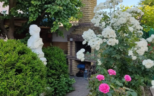 Na Pushkina Street 55 Guest house