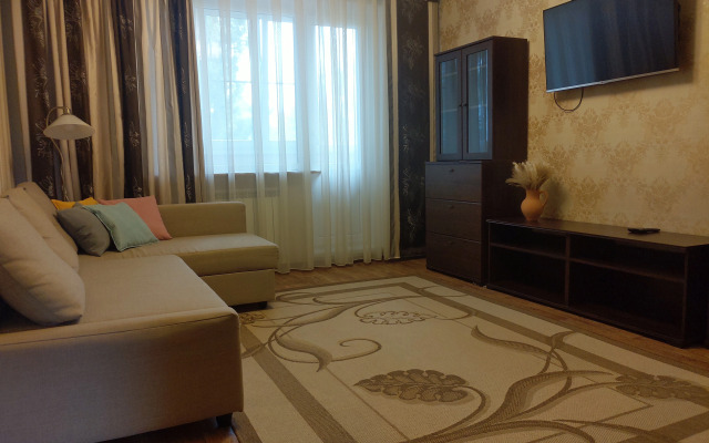 V Tsentre Goroda Flat