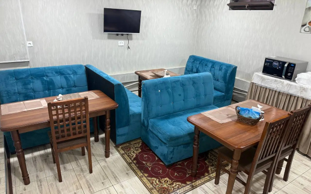 Sapphire Hotel