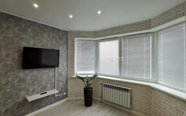 Квартира на Джамбула 27к1