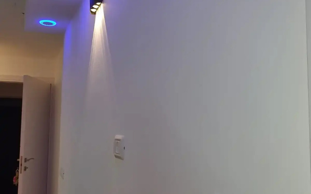 Izyskannoye Sovremennoye Ubezhische Flat