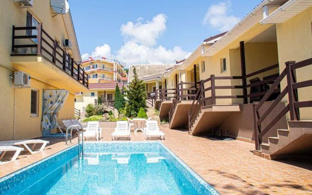 Gostevye Domiki Art Bereg Guest house
