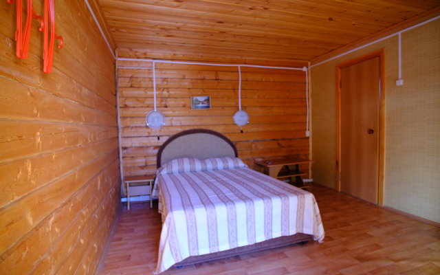 Dom U Bajkala Hotel