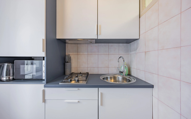 Svetlaya Prostornaya 3-K Kvartira Apartments