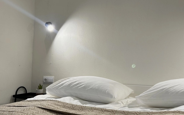 Апартаменты Стильная студия на Солнечной 17