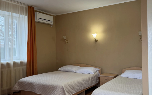 Na Kollektivnoj Guest House