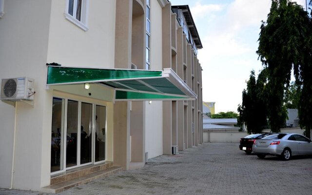 Отель Check Inn Abuja
