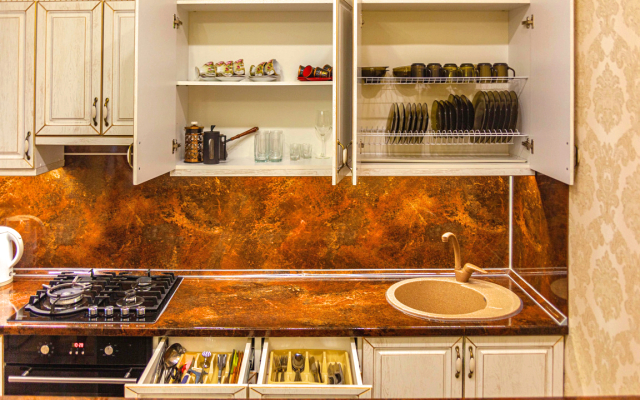 Апартаменты Elite в центре рядом с парком апарт-отель "Вернисаж"