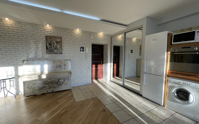 Artflet Flat