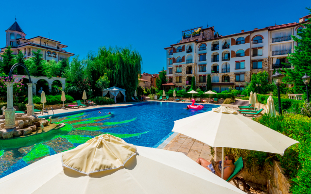 Esteban Apart-Hotel