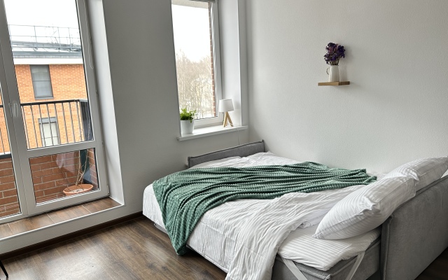 Studiya Briz Layt Flat
