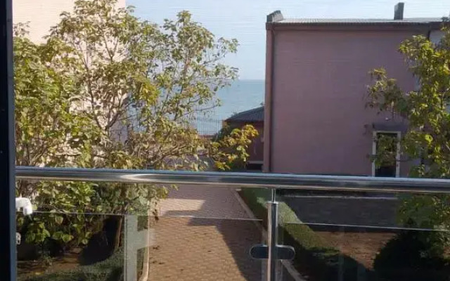 Golden Sand Apartments