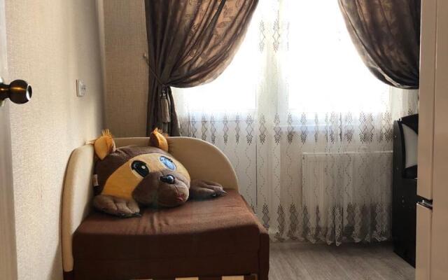 Na Alekseya Matveykina 4 Flat