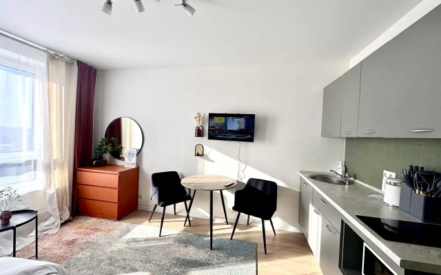 Dizaynerskaya na 33 Etazhe Flat