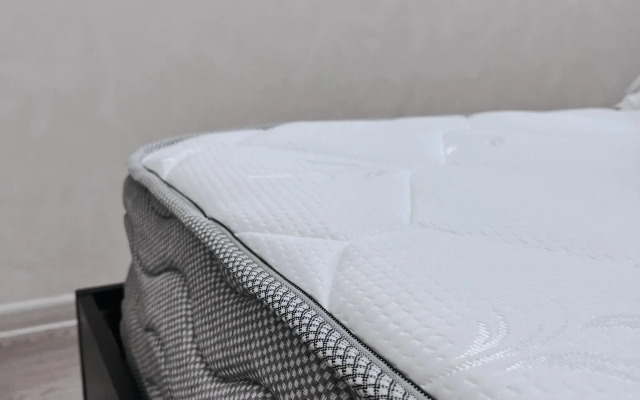 Квартира Двухкомнатная на Уральской 2/15