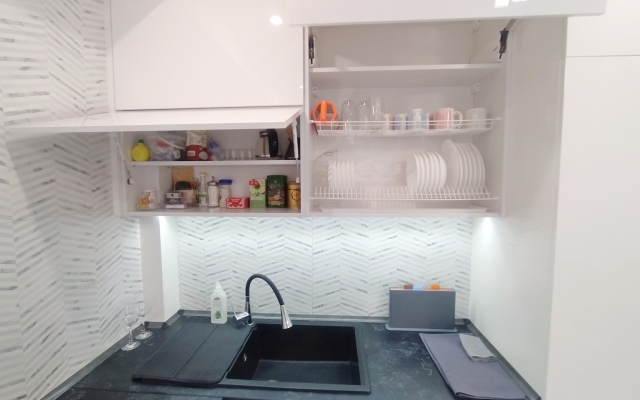 2-h komnatniye Lyuks V Tsentre Novyij Dom Apartments, 75 m2