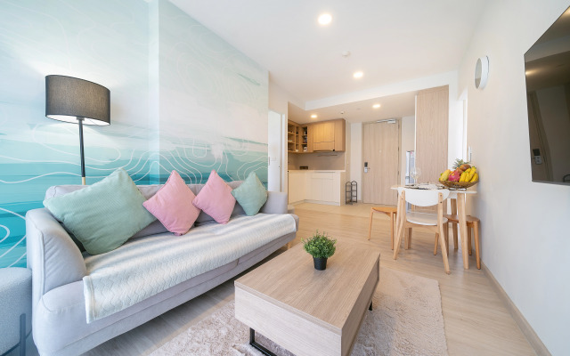 Charming 2bd in Laguna SkyPark Apartment