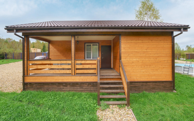 U Reki S Baney Private house