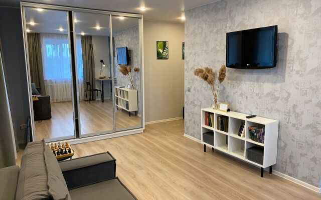 Апартаменты SeveRent Морской 32