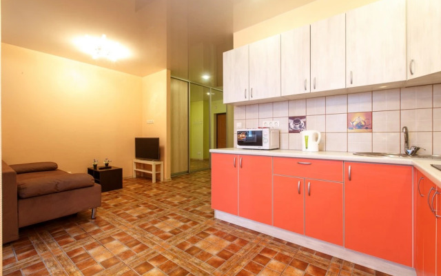 Квартира от компании Хоум Отель на ул. Луначарского 5