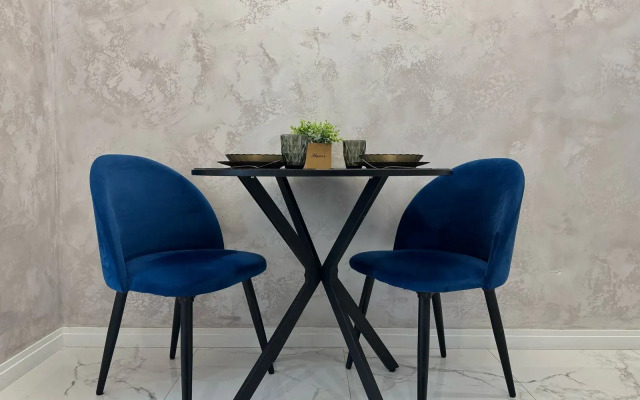 Apartamenty Avrora Shiroko Kholodnaya 8. 2 etazh