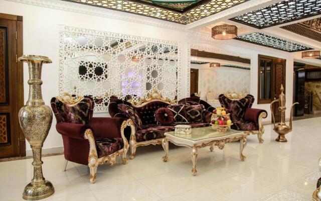 Suzangaron Boutique Hotel