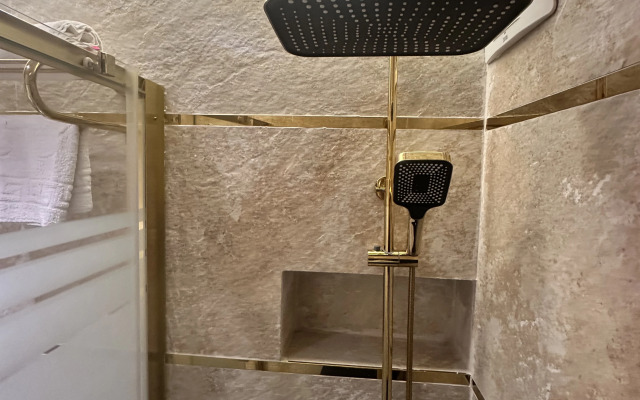 Отель TH Old City Hotel