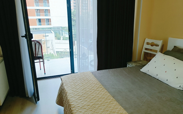 Vake Residence close to Park Mziuri and Vake Park Apartments