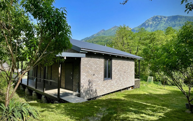 S Terrasoy Private house